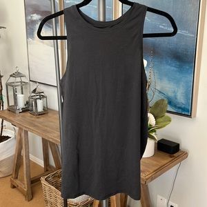 Lululemon Split Back Tank. Sz 6